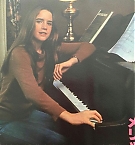 Filename=pianoshoot002.jpg
Filesize=69KiB
Dimensions=635x743
Date added=Feb 19, 2022 pianoshoot002.jpg